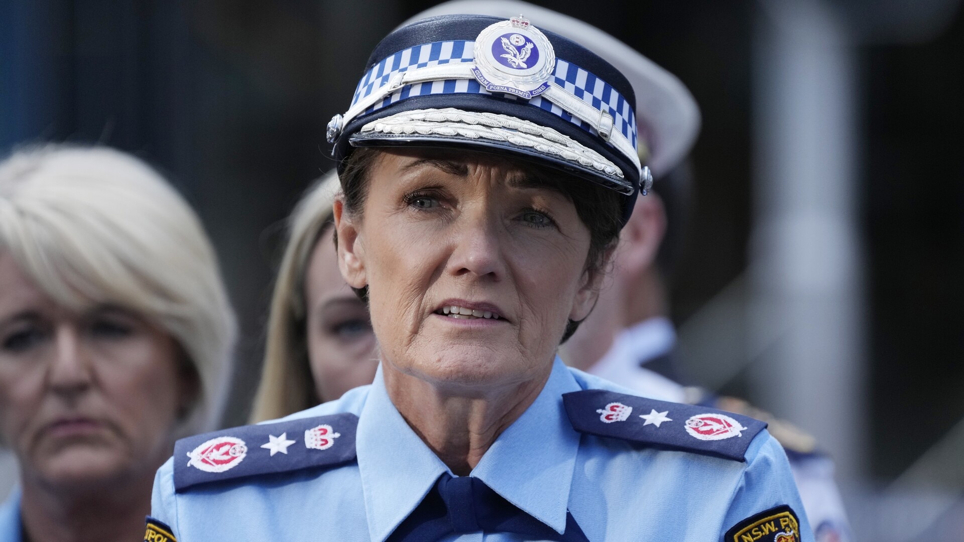 NSW Police Commissioner Karen Webb to resign