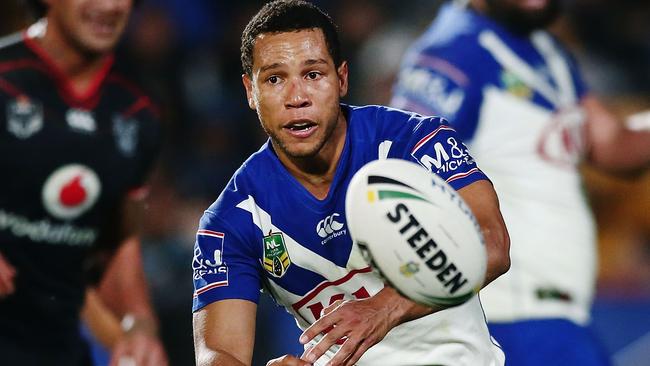 Moses Mbye of the Bulldogs.