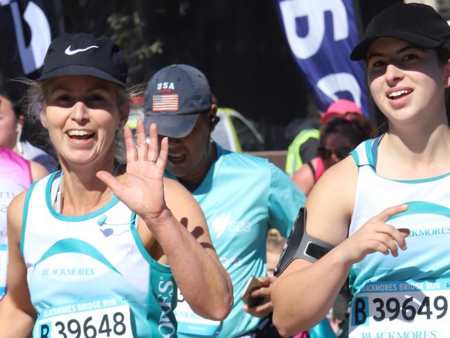 Lynette Mallison doing the Blackmores Sydney running festival.