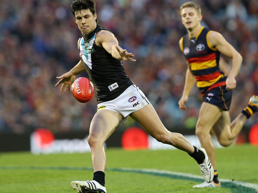 AFL - Adelaide Crows  v Port Adelaide Power in Showdown 35 at AAMI Stadium. Angus Monfries about to goal and give Port the momentum back. PIC SARAH REED.