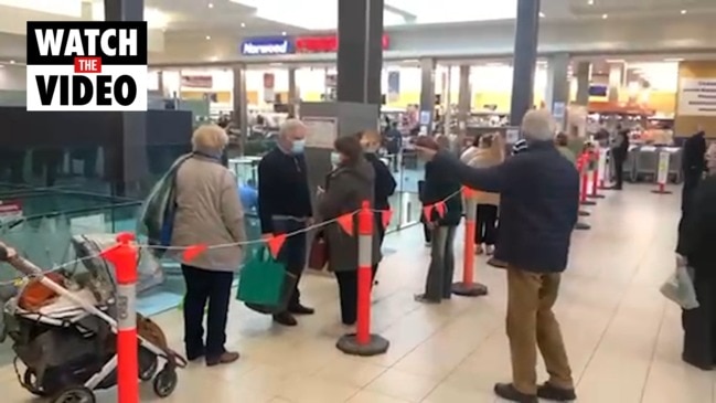 Line-ups as South Australians scrambling to stock up before the lockdown