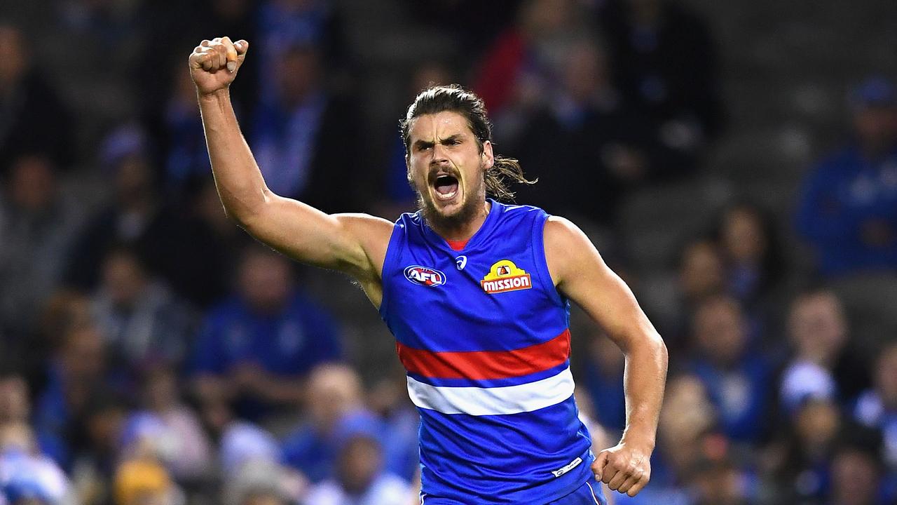 Retired Bulldogs star Tom Boyd has teweeted his support for Dayne Beams.