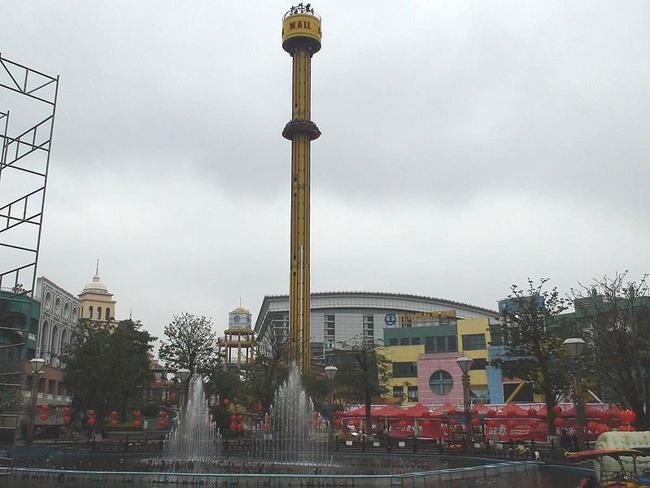 Tower ride and fountain area at New South China Mall, Dongguan, China.