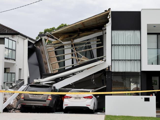 SYDNEY, AUSTRALIA - NewsWire Photos APRIL 7, 2023: The scene of a house collapse on Norman St in Condell Park. A family is lucky to be alive after their home collapsed overnight.Picture: NCA NewsWire / Damian Shaw