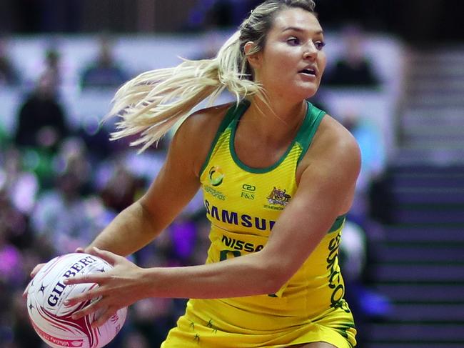 LONDON, ENGLAND - JANUARY 19:  Gretel Tippett of Australia passes the ball during the Vitality Netball International Series match between Australian Diamonds and New Zealand, as part of the Netball Quad Series at Copper Box Arena on January 19, 2019 in London, England.  (Photo by Naomi Baker/Getty Images)