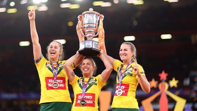 Kezie Apps and Bremner helped Australia win the 2022 World Cup. Picture: Naomi Baker/Getty Images