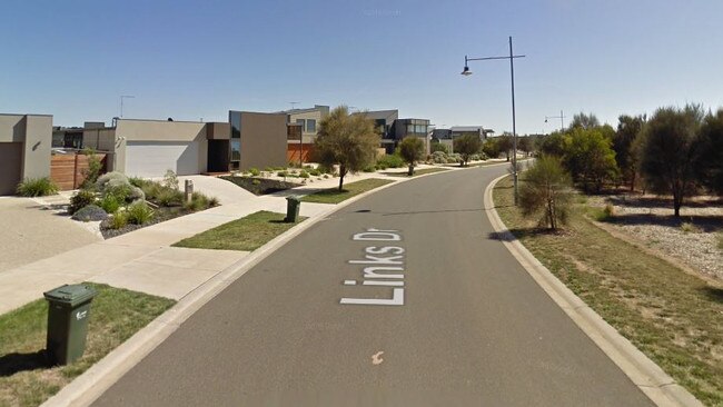 There were four attempted break-ins on Links Drive in Torquay in the early hours of Friday morning, March 3. Photo: Google Maps.