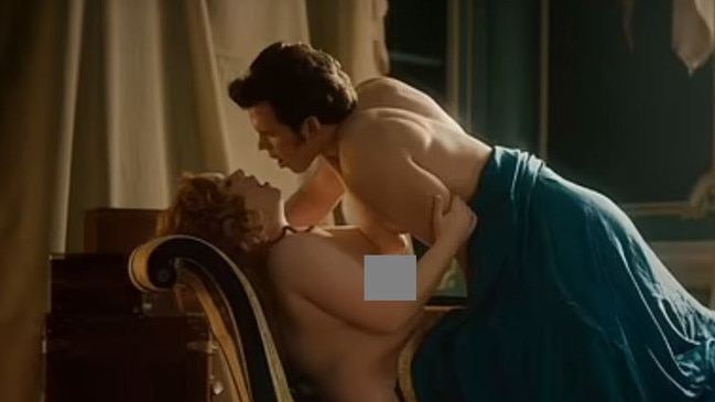 The couple went full nude in the scene.