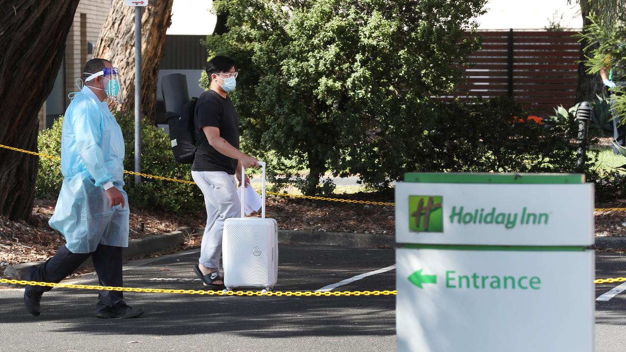 All cases in the outbreak have been linked back to the Melbourne Airport Holiday Inn. Picture: NCA NewsWire/ David Crosling