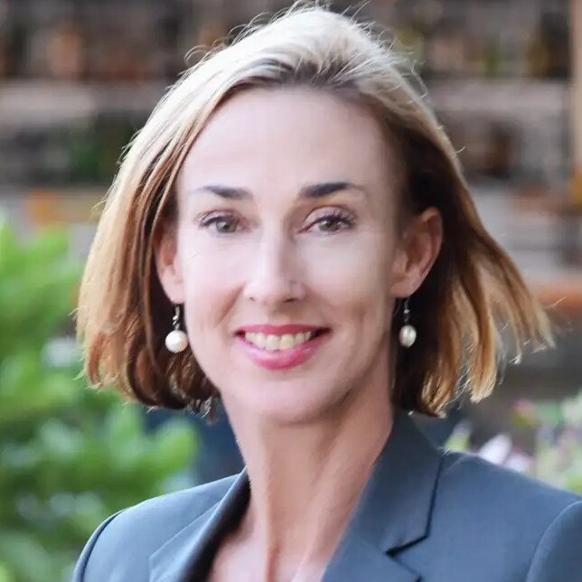 Airlie Beach real estate agent Fiona Donnellan has many professional achievements working within the Mackay and Whitsunday regions and has over the years been closely associated with local councils, community groups and charitable organisations.