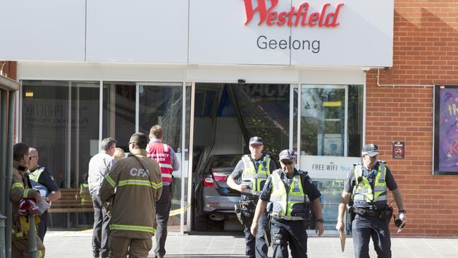 Car crashes into Westfield Geelong shopping centre injuring pedestrians