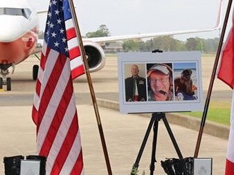 A memorial service has been held today at Richmond RAAF Base to honour the crew of Bomber 134 killed near Cooma last week. @GladysB @M_McCormackMP @DavidElliottMP @RFSCommissioner @FRNSW Paul Baxter joined with family, friends & emergency service workers to pay tribute. #NSWRFS