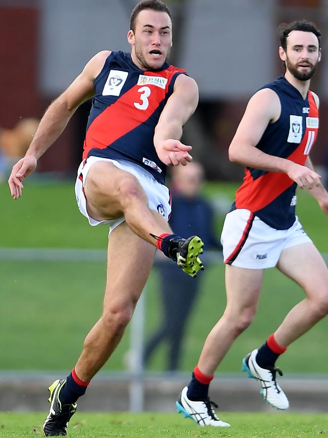 Jacob Ballard in action for Coburg. Picture: Andy Brownbill