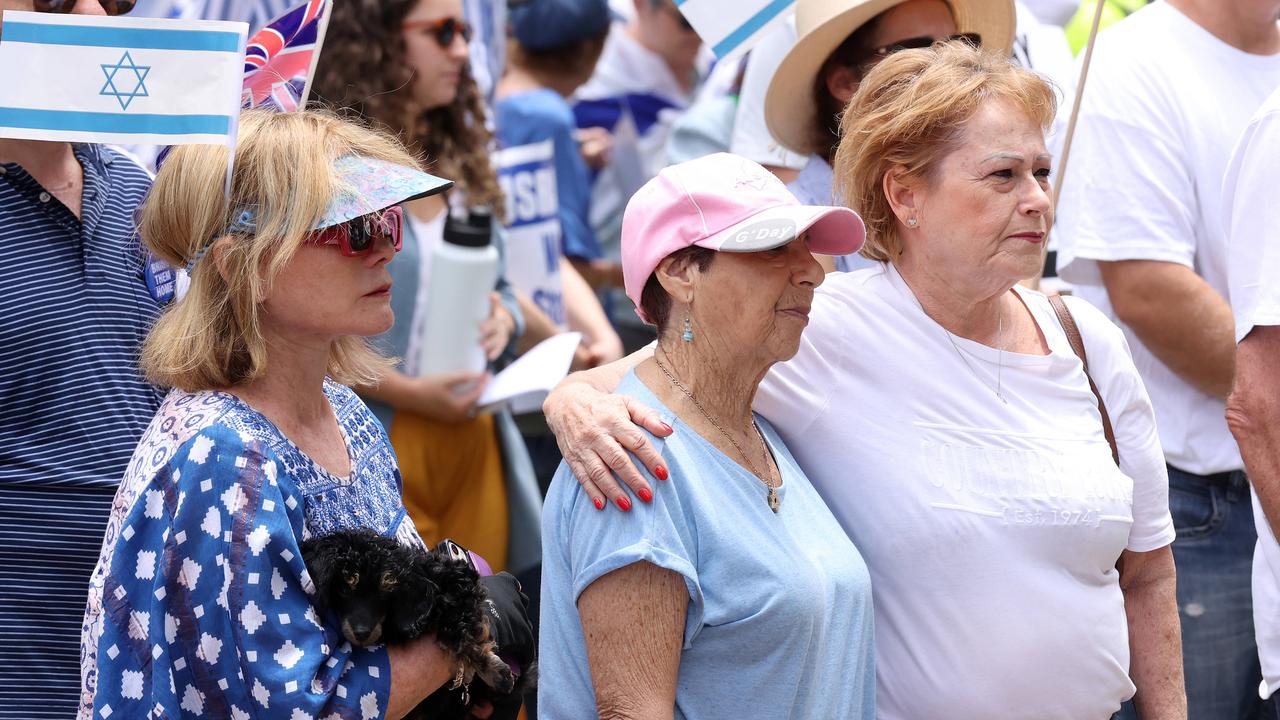 The pro-Israel rally at Queens park. Picture: Liam Kidston