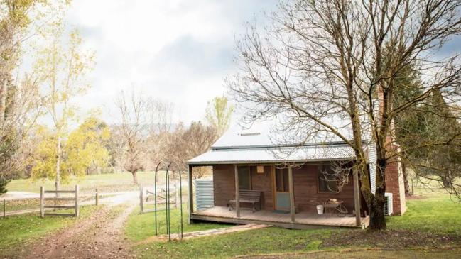 Miner's Cottage, Wooragee.