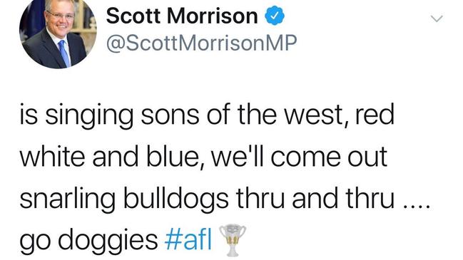 Scott Morrison’s tweet showing his support for the Western Bulldogs.