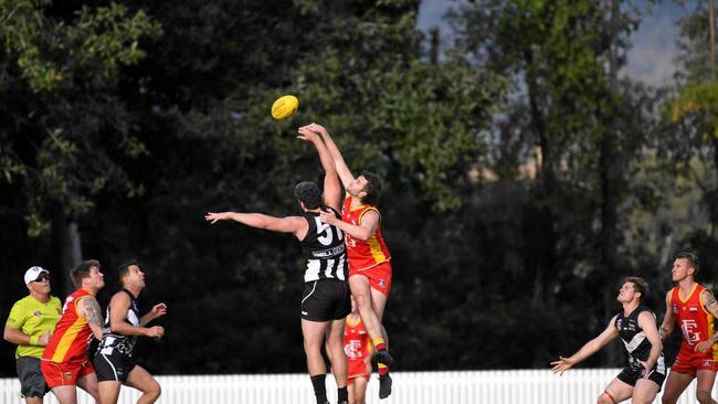 AFL: Panthers Joe McGahan and Suns Lee Verrall. Picture: Allan Reinikka ROK030819aafl10