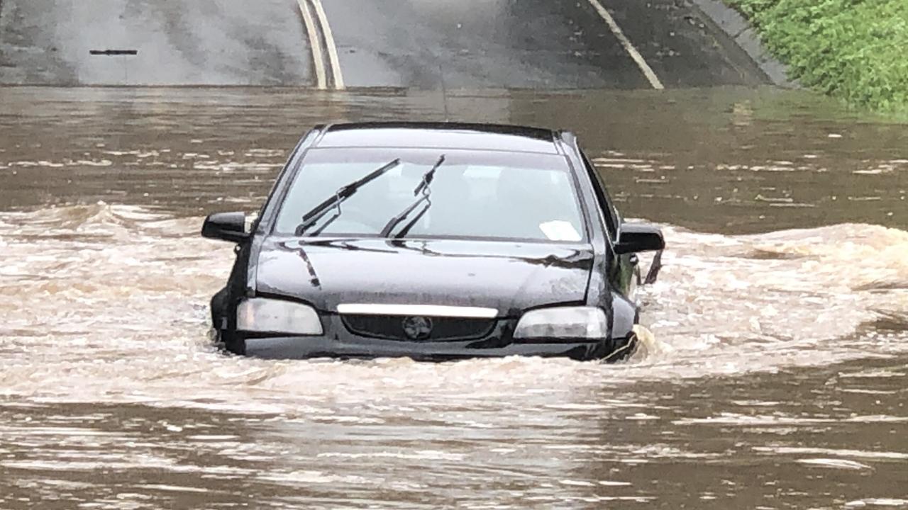 gold-coast-weather-bureau-of-meteorology-bom-issues-flood-watch