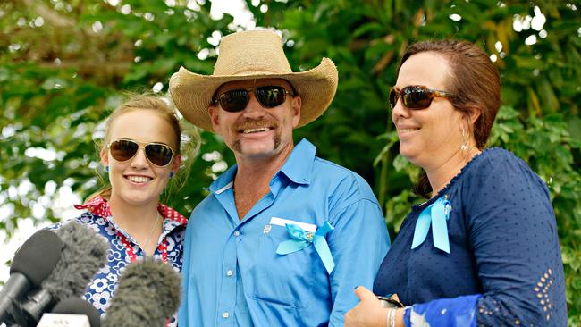 Meg Everett, Tick Everett, and Kate Everett read a statement out to media at Casuarina Street primary school after Dolly Everett's memorial service in Katherine, Northern Territory.