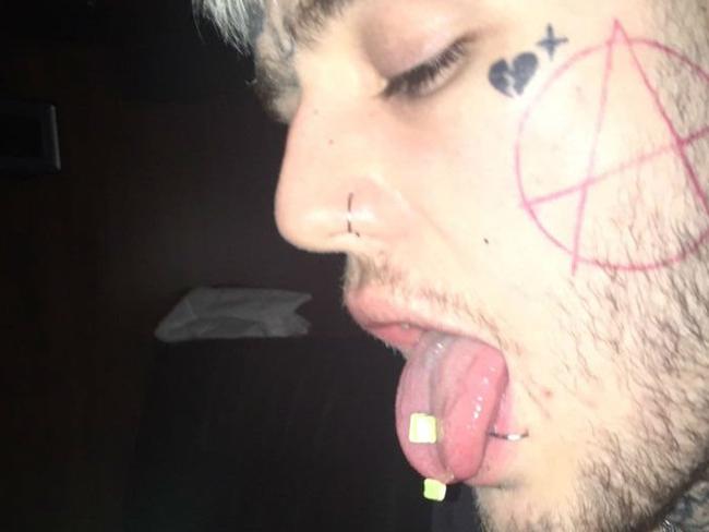 Lil Peep, hero to the emo and hip-hop scenes, dies of suspected