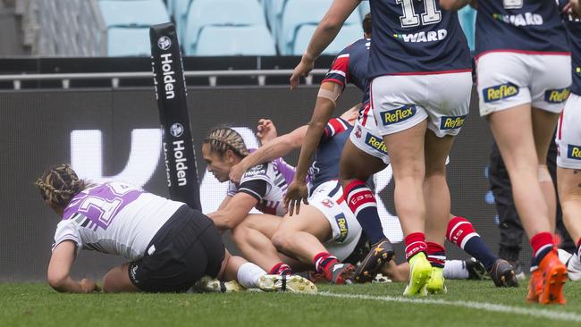 Hilda Mariu scores the first ever try in the NRL Women's Premiership. (AAP Image/Craig Golding)