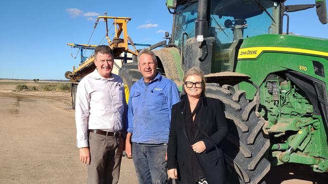 Brett Wilmott, NAB Agribusiness banker, WA (left), Tony York, owner Ameka Farms and NAB business customer (middle), Rachel Slade, NAB Group Executive Business and Private Bank.