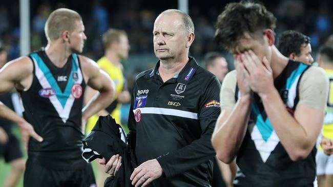 Port Adelaide coach Ken Hinkley with his players after the loss Picture: Sarah Reed