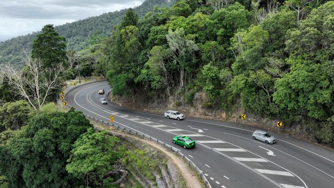 Traffic driving on the stretch of Kennedy Highway between Smithfield and Kuranda, better know as the Kuranda Range road. Heavy vehicles including trucks, buses and caravans, as well as cars frequently use the roadway. Picture: Brendan Radke