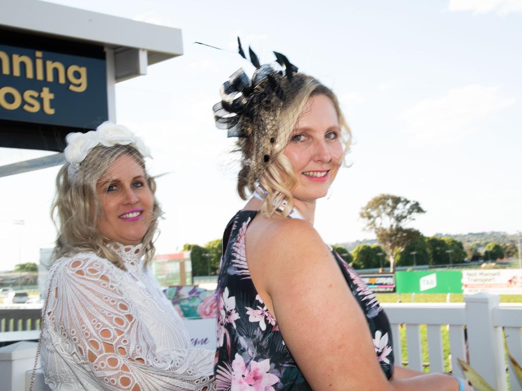 Weetwood pictures of fashionista and race patrons for Toowoomba’s ...