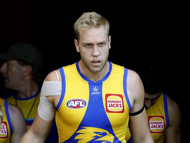 West Coast's Oscar Allen leads out his side during the AFL Round 4 match between the GWS Giants and West Coast Eagles at Engie Stadium, Sydney on April 6, 2025. Photo by Phil Hillyard (Image Supplied for Editorial Use only – NO ON SALES – copyright Phil Hillyard )