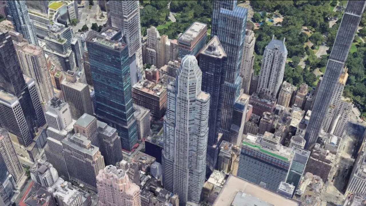 Terrifying scenes as man smashes window, climbs outside city skyscraper ...