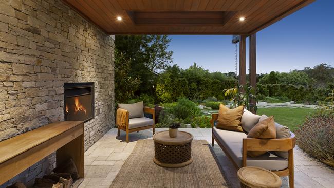 A cosy terrace at No. 45.