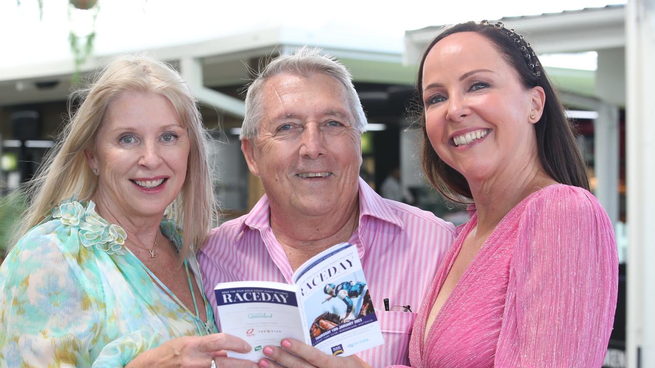 Locals able to make the second coming of MM are Donna and Geoff Nielsen with Louise Condon. Picture Glenn Hampson