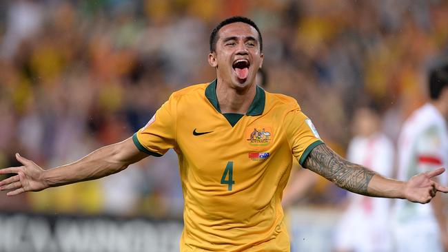 BRISBANE, AUSTRALIA - JANUARY 22: Tim Cahill of Australia celebrates after scoring a goal during the 2015 Asian Cup match between China PR and the Australian Socceroos at Suncorp Stadium on January 22, 2015 in Brisbane, Australia. (Photo by Bradley Kanaris/Getty Images)