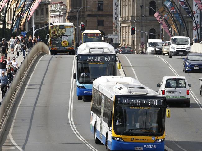 Translink Buses cross the Victoria Bridge in Brisbane, August 13, 2019. (AAP Image/Regi Varghese) NO ARCHIVING