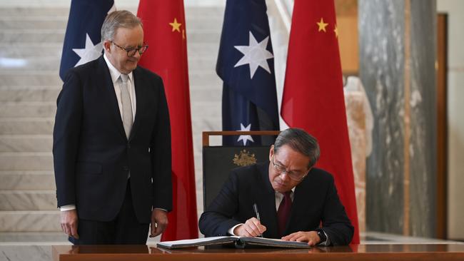 Prime Minister Anthony Albanese and Chinese Premier Li Qiang at Parliament House in Canberra. Picture: NewsWire / Martin Ollman