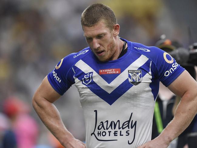 TOWNSVILLE, AUSTRALIA - APRIL 18:  Jack Hetherington of the Bulldogs walks from the field after being sent off during the round six NRL match between the North Queensland Cowboys and the Canterbury Bulldogs at QCB Stadium, on April 18, 2021, in Townsville, Australia. (Photo by Ian Hitchcock/Getty Images)