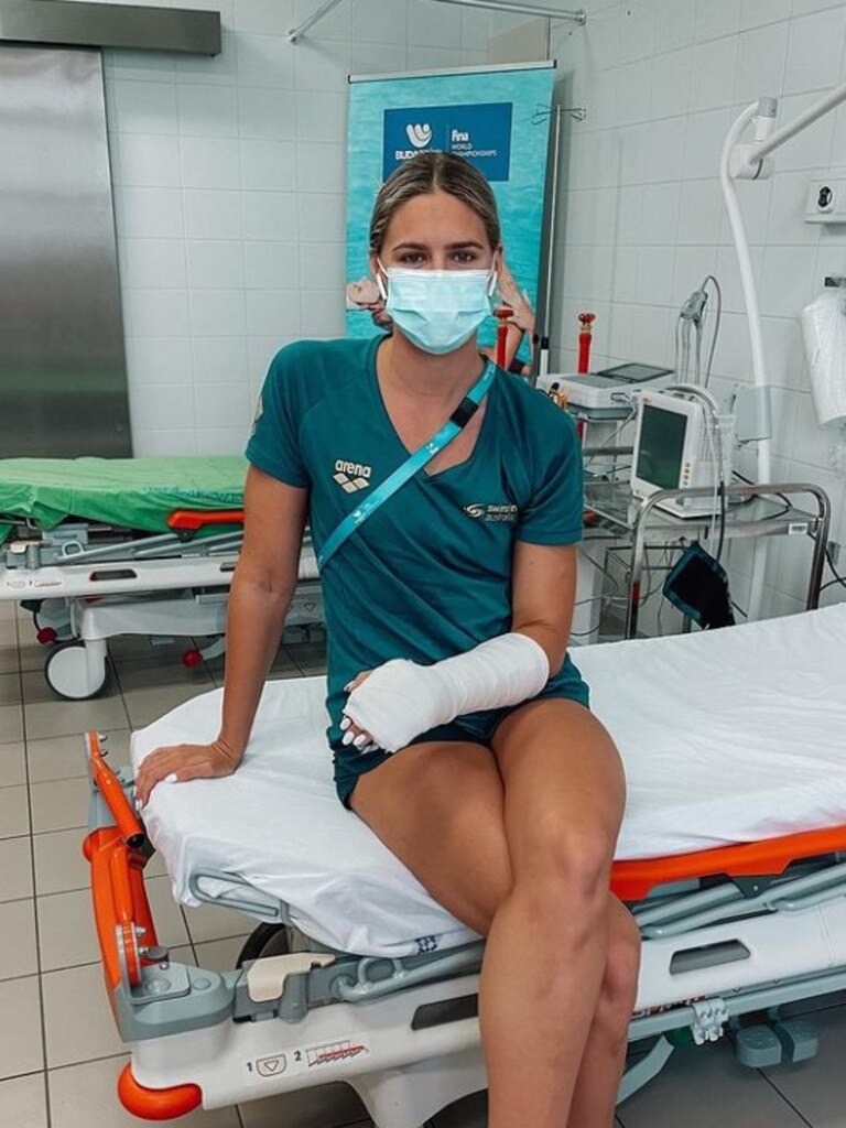 Shayna Jack broke her hand just weeks ago. Photo: Instagram