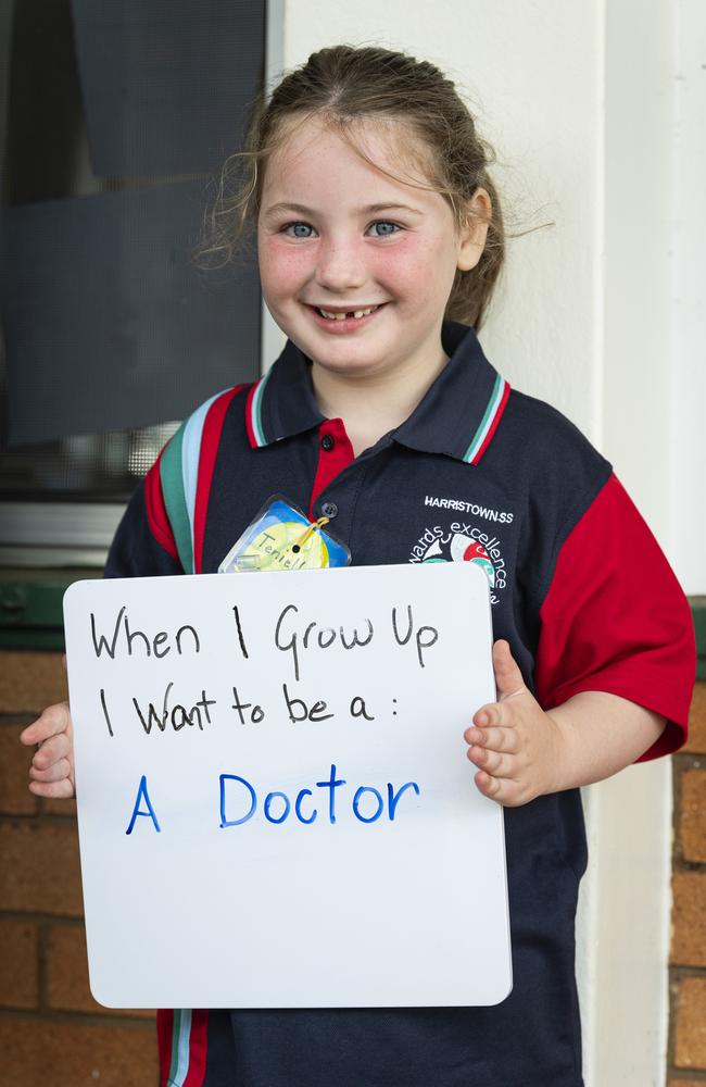 Harristown State School prep student Tenielle on the first day of school, Tuesday, January 28, 2025. Picture: Kevin Farmer