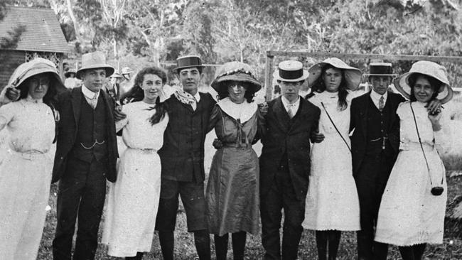 Picnic group at National Park, Belair [B 56641] NATIONAL PARK, BELAIR: A group of young people at a picnic in Belair National Park 1911 - State Library of South Australia