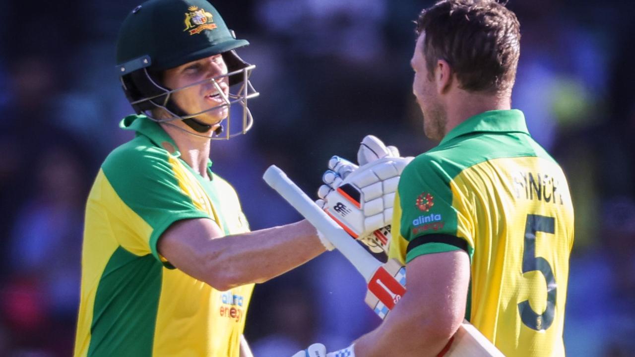 Aaron Finch (right) may have to step away from the shorter form of the game and Steve Smith seems the logical replacement to take the reins if Pat Cummins doesn’t want the job.