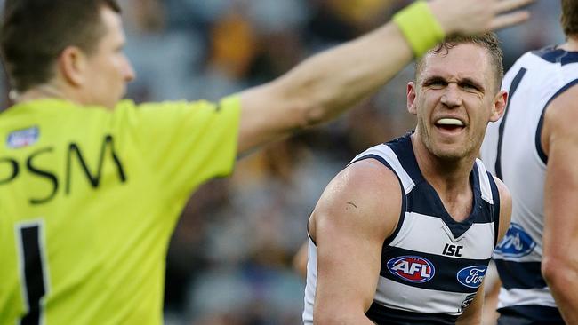 Umpires need to save Joel Selwood from himself.