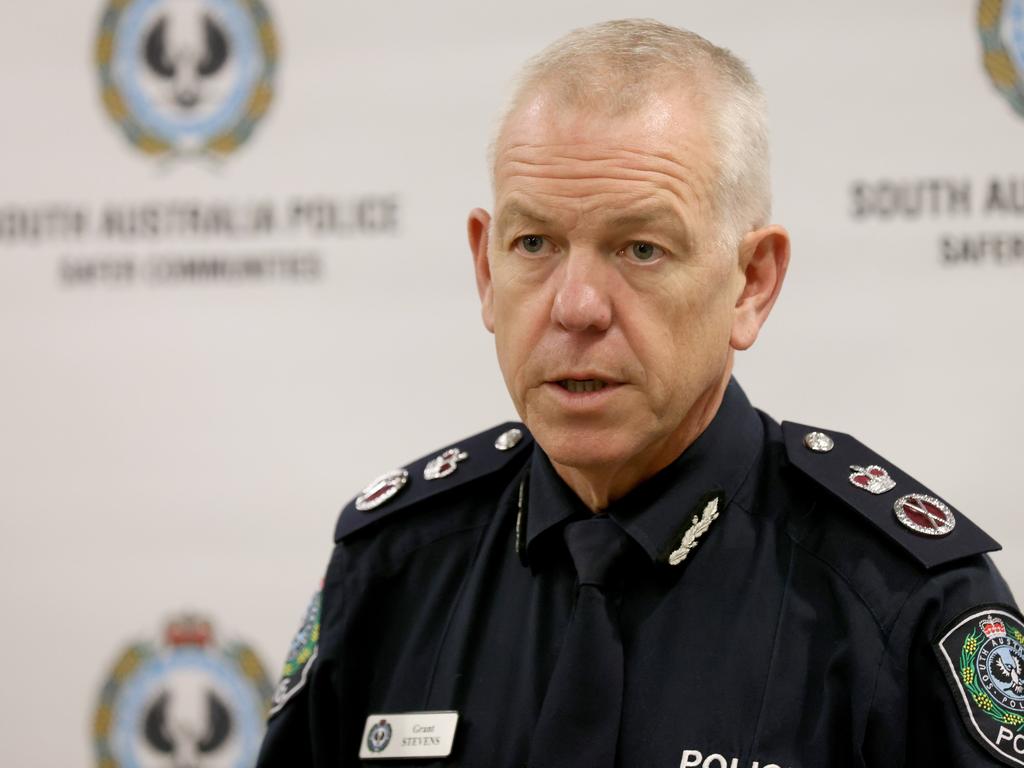 Restrictions relaxed, borders with most of Qld and NT open