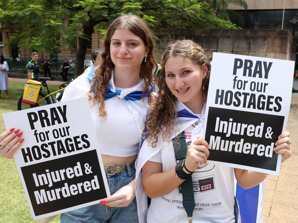 Hannah and Emily at the pro-Israel march. Picture: Liam Kidston