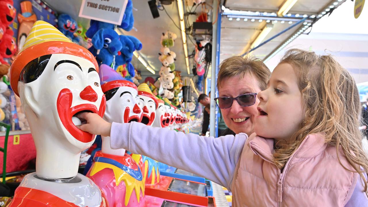 AUGUST 31, 2024: Ellie Horncastle has fun with grandmother Wanda Reiter at the clowns at the Royal Show. Picture: Brenton Edwards