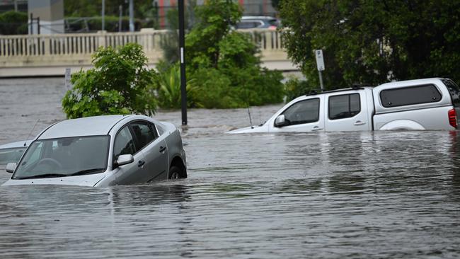 Flash flooding in Hanlon Park at Stones Corner. Picture: Lyndon Mechielsen/Courier Mail