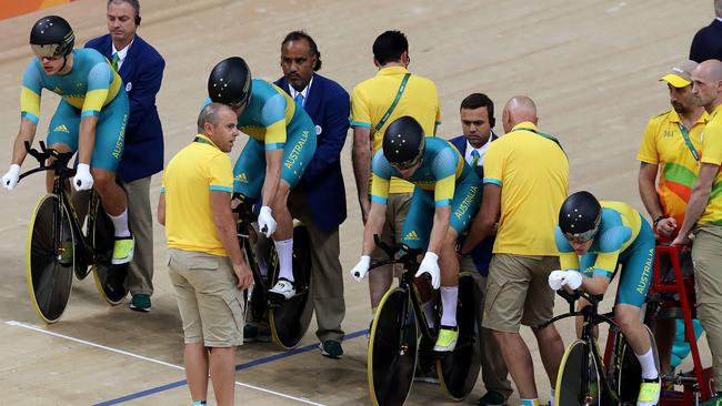 Australia faced Great Britain yet again in the men’s team pursuit decider.