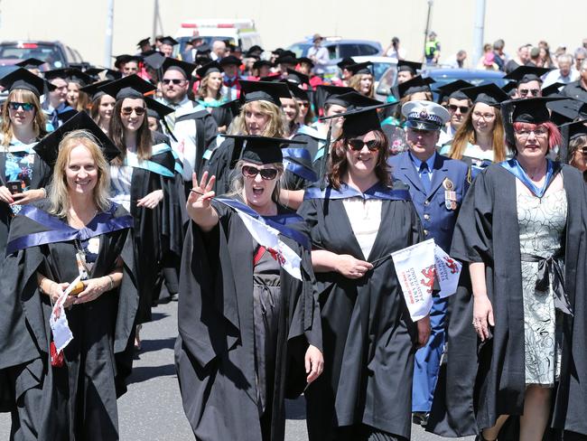 utas graduation gowns