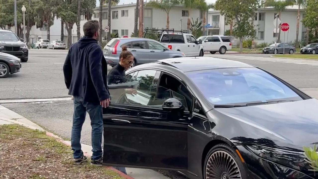 Ben Affleck was seen forcefully shutting a car door behind Jennifer Lopez. Picture: Stoianov /BACKGRID