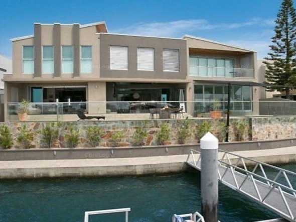 Gordon Smith's former waterfront Gold Coast mansion.